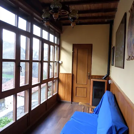 La Tanda בית כפרי