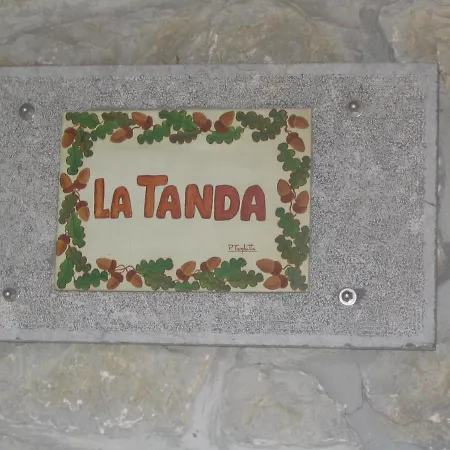 בית כפרי La Tanda *